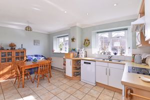 Photo 11- click for photo gallery